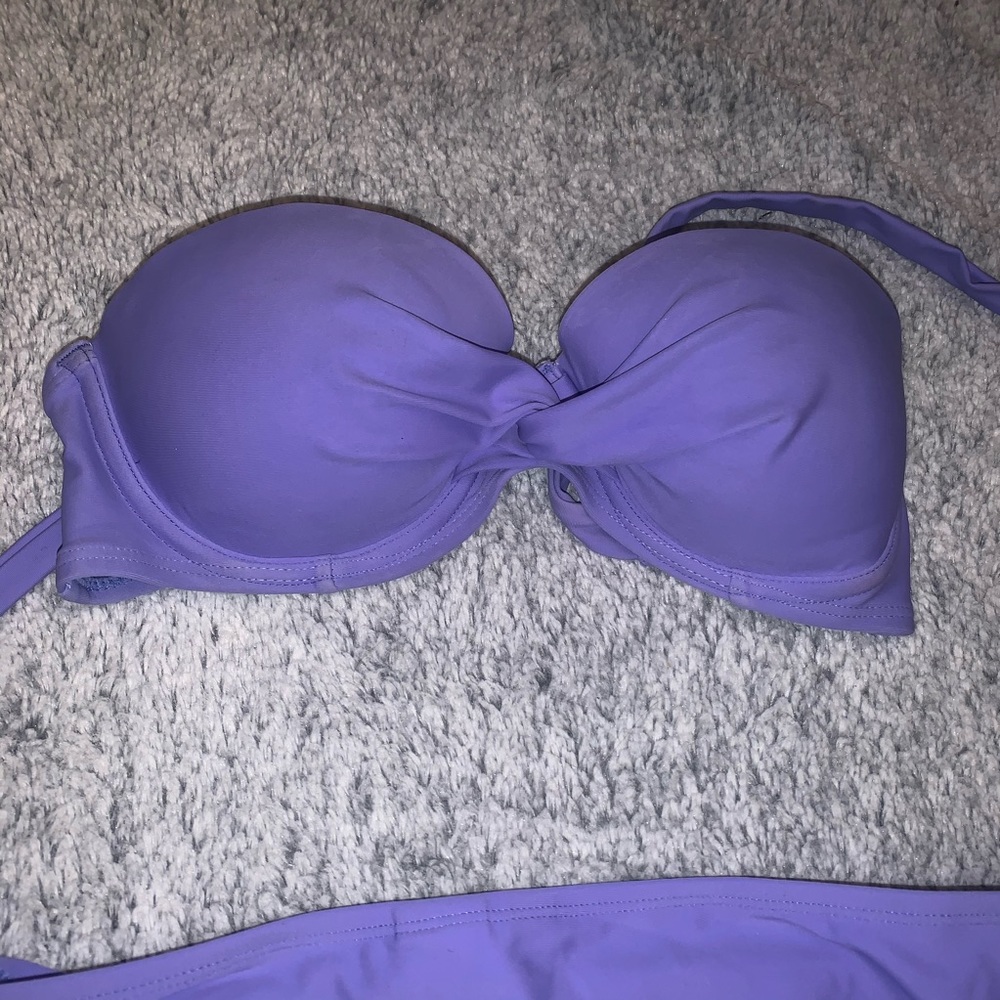 Swimsuit - Picture 2 of 7